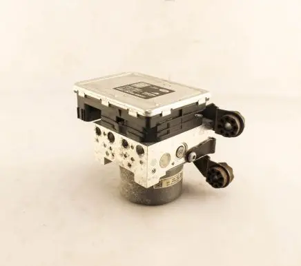 Land Rover Range Rover Evoque L538 ABS Pump A426R18W244