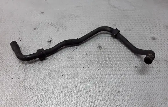 Volkswagen Golf V Engine coolant pipe/hose