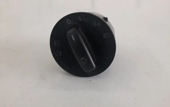 Volkswagen PASSAT B6 Light switch 1K0941431AS