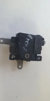 Toyota Avensis T270 A/C air flow flap actuator/motor 