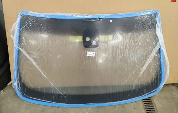 BMW 6 F06 Gran coupe Front windscreen/windshield window 51317333825 51317199812 7333825