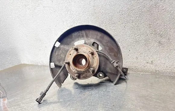 Opel Astra J Front wheel hub 13324459 367973422 A926890801