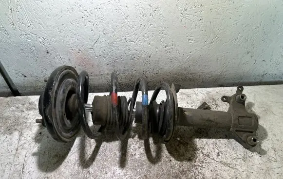 Nissan Primera Front shock absorber/damper