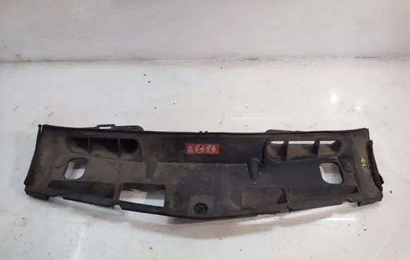 Mercedes-Benz C W204 Top upper radiator support slam panel A2045000155