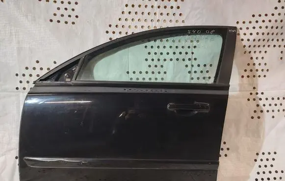Volvo S40 Front door