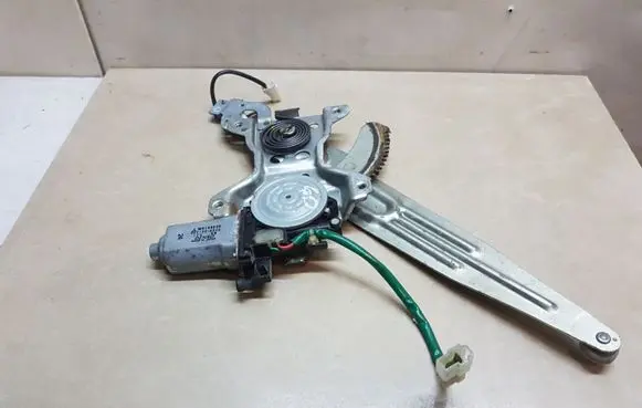 Mitsubishi Pajero Sport I Rear door window regulator motor