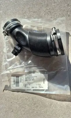 Audi A4 S4 B9 Air intake hose/pipe 04L129661B