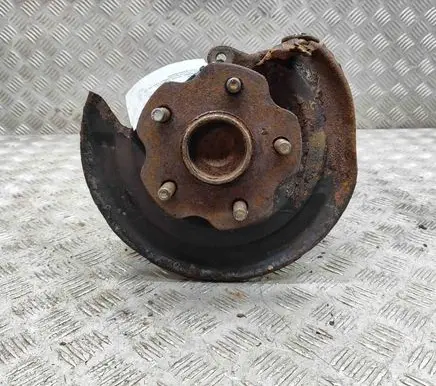 Toyota Auris E180 Rear wheel hub 4230502140