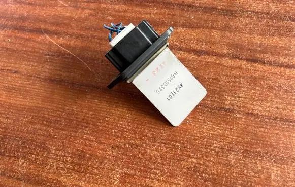 Mazda 2 Heater blower motor/fan resistor HB151D375