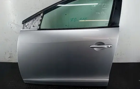 Renault Megane III Front door TED69