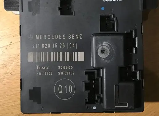 Mercedes-Benz E W211 Door control unit/module 211820152604