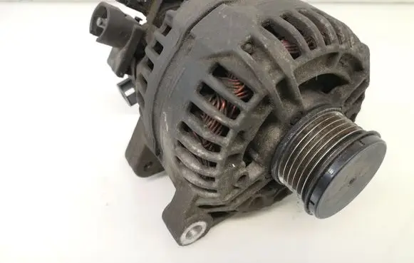 Citroen Berlingo Generator/alternator 9646321880