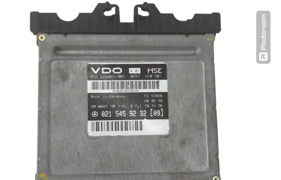 Mercedes-Benz C W202 Engine control unit/module 0215459232 412229021001 M004U78910014