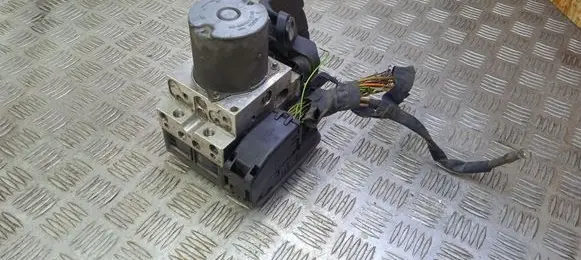 Mercedes-Benz CLS C218 AMG ABS Pump A2184311112