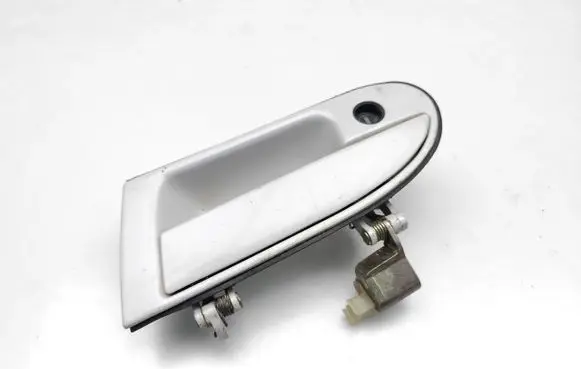 Mitsubishi Montero Front door exterior handle