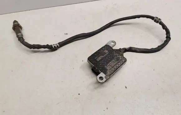 Mercedes-Benz C W205 Lambda probe sensor A0009051014