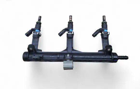 Audi Q7 4M Fuel injectors set 06E133682C 06E095D