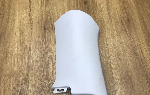 (D)pillar trim (top)