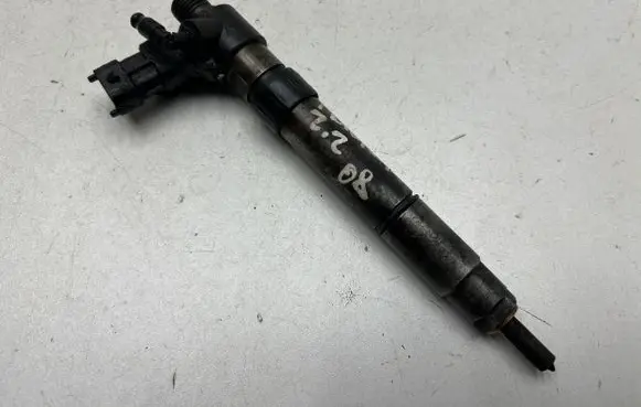Land Rover Freelander 2 - LR2 Fuel injector 0445115042