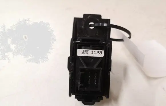 Opel Astra H Hand parking brake switch 13271123