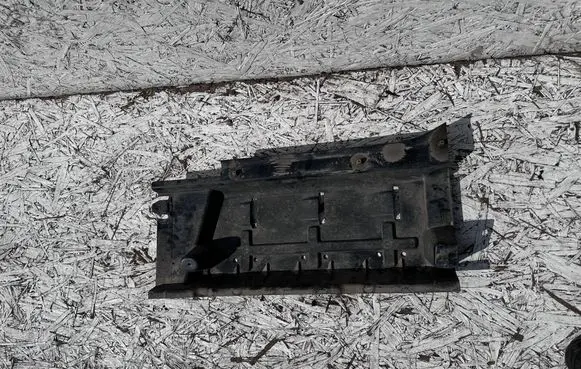 Volkswagen Multivan T6 Front underbody cover/under tray 7LA825210C