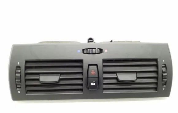 BMW X3 E83 Dash center air vent grill 3400074