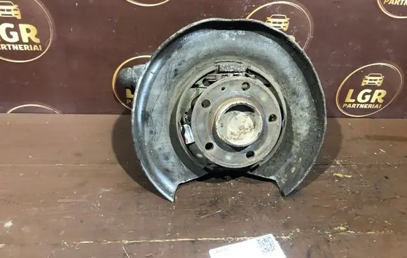 Volvo V70 Rear wheel hub spindle/knuckle 9200623