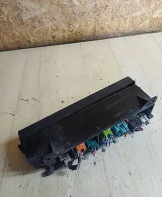 Chrysler Voyager Fuse box set 04707892AD 2338 23417