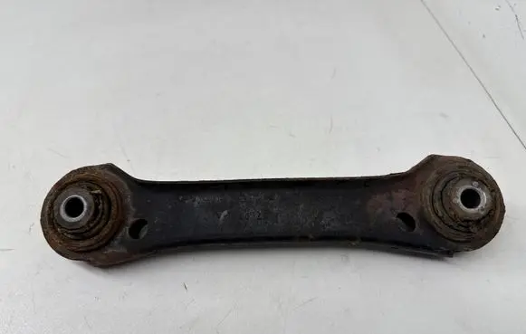 BMW X1 E84 Rear control arm 6782237