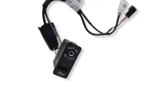 BMW 3 E90 E91 AUX in-socket connector 9187009