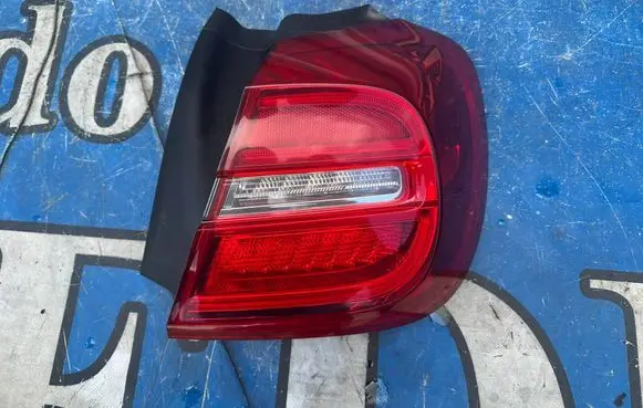 Rear/tail lights