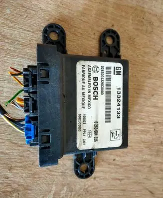 Opel Zafira B Parking PDC control unit/module 13324133 0263004326