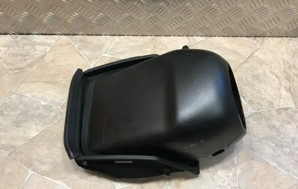 BMW 7 F01 F02 F03 F04 Steering wheel column trim 9220824