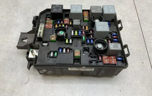 Opel Mokka Fuse module 95263750