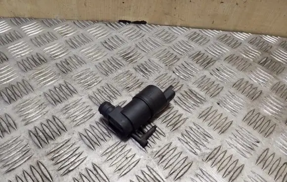 Renault Master III Windscreen/windshield washer pump 9641553880