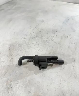Mercedes-Benz E W211 Valve vacuum 0025401497 48B43625B00