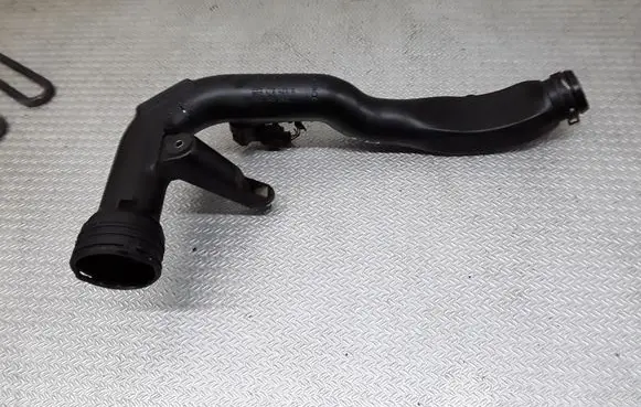 Audi A4 S4 B7 8E 8H Intercooler hose/pipe 3B0145762C