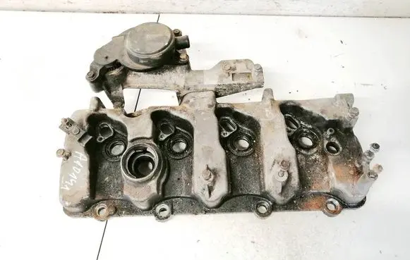 Chevrolet Captiva Rocker cam cover 