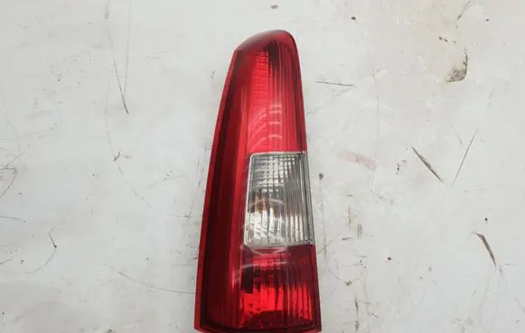 Volvo V70 Rear/tail lights 9154493