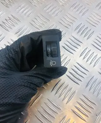Peugeot Expert Headlight level height control switch 96384422