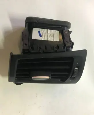 BMW X3 F25 Dashboard side air vent grill/cover trim 17238711