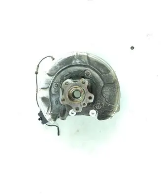 BMW 5 G30 G31 Rear wheel hub 6866337