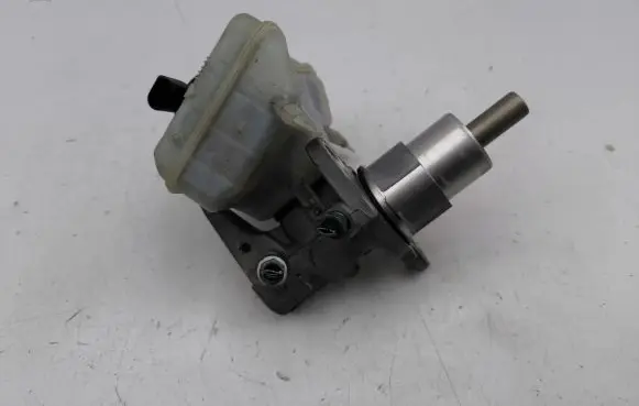 Audi A7 S7 4G Master brake cylinder 8K0611301C