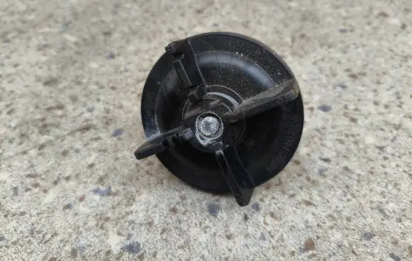 Ford Explorer VI Spare wheel bolt HP5C1402EA