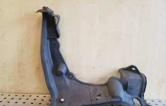 BMW X5 E53 Other engine bay part 51718408769