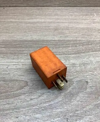 Ford Mondeo Mk III Other relay 68125
