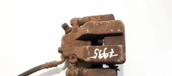 Toyota RAV 4 (XA30) Rear brake caliper