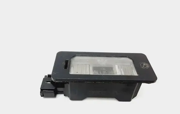 BMW 5 E60 E61 Number plate light 7165646