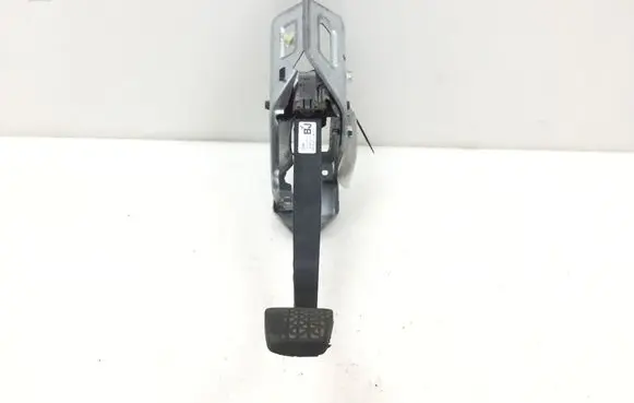 Opel Zafira B Clutch pedal 13192503