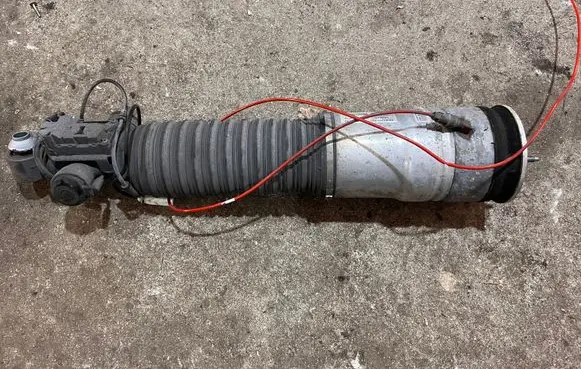 BMW 7 F01 F02 F03 F04 Rear shock absorber/damper